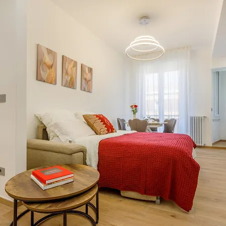 L'angolo Della Serenita - Elegant With Lift Appartement