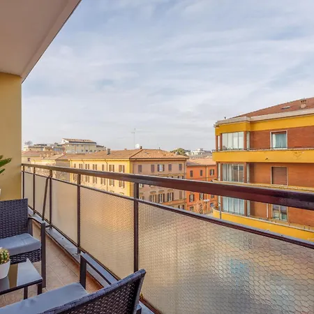 L'angolo Della Serenita - Elegant With Lift Modena